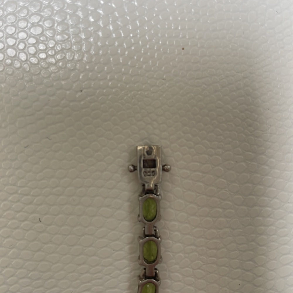 VINTAGE PERIDOT SILVER TENNIS BRACELET - Picture 7 of 11